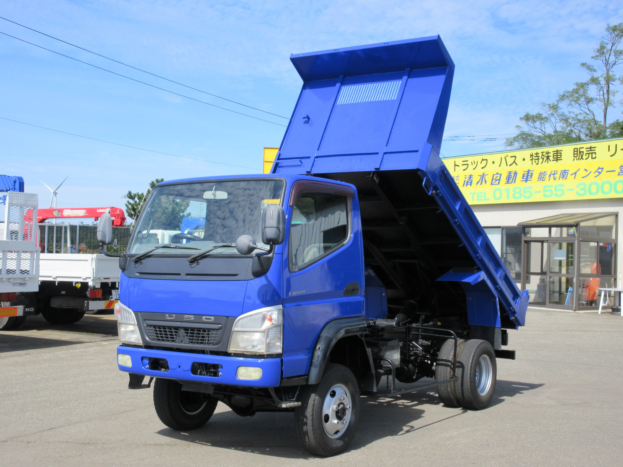 三菱 キャンター PDG-FG73D(4WD)の写真1