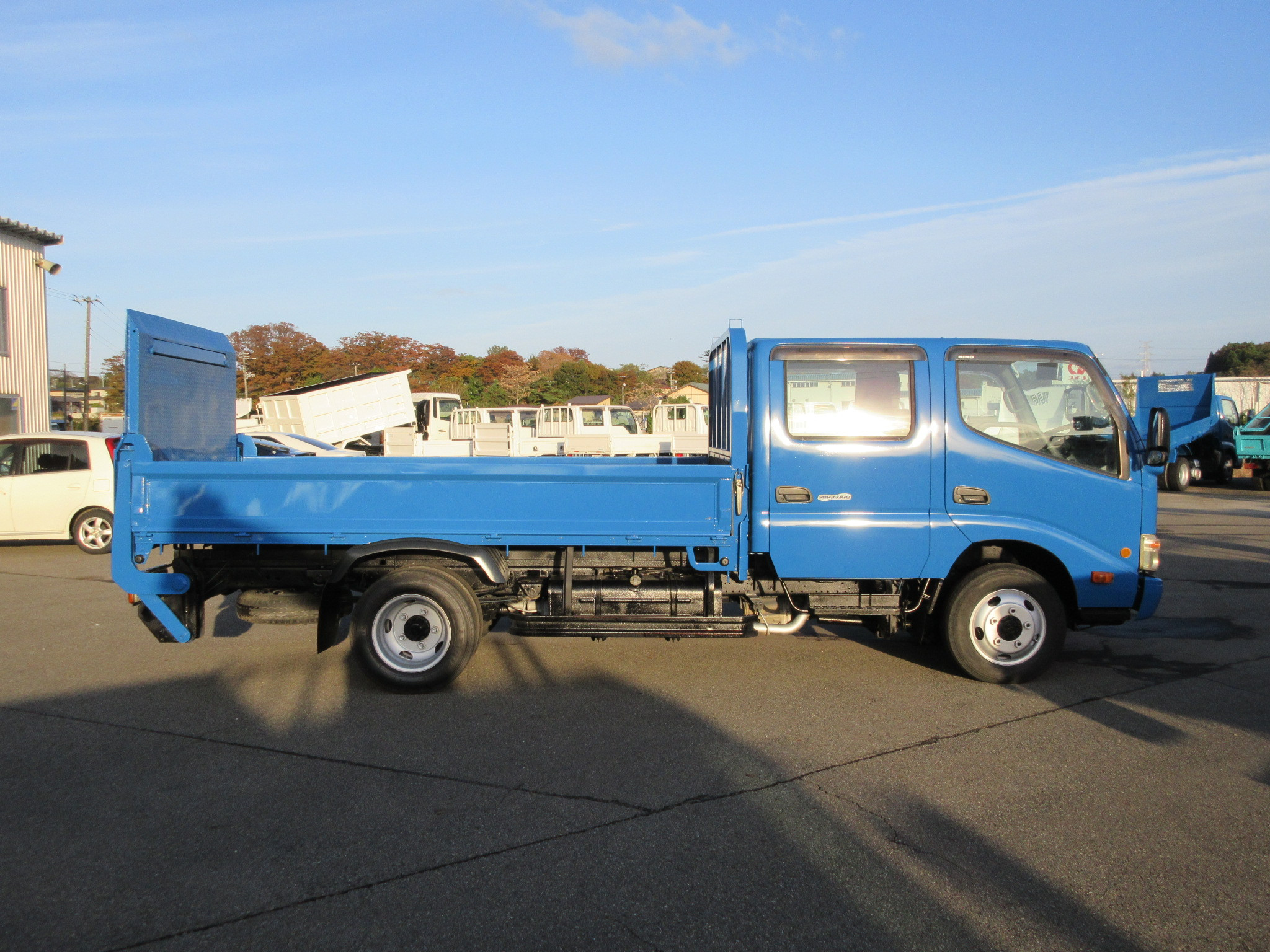 日野 デュトロ TKG-XZU695M(4WD)｜中古トラックなら【トラック市】