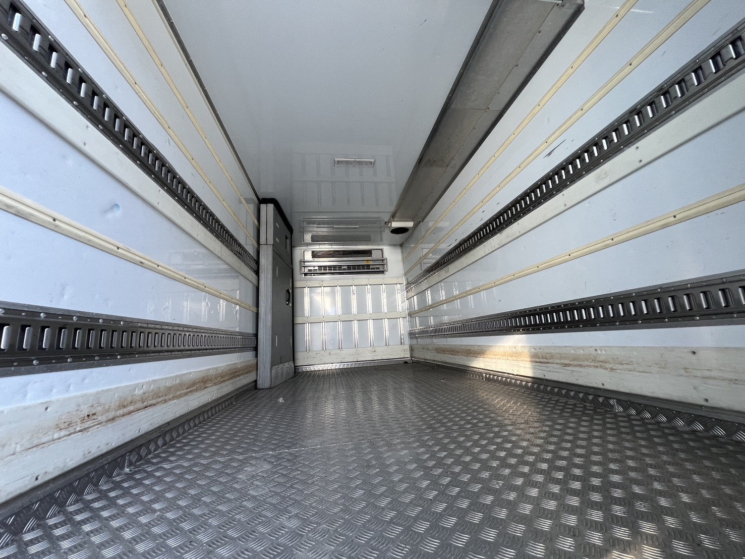 いすゞ エルフ TPG-NPR85ANの写真8