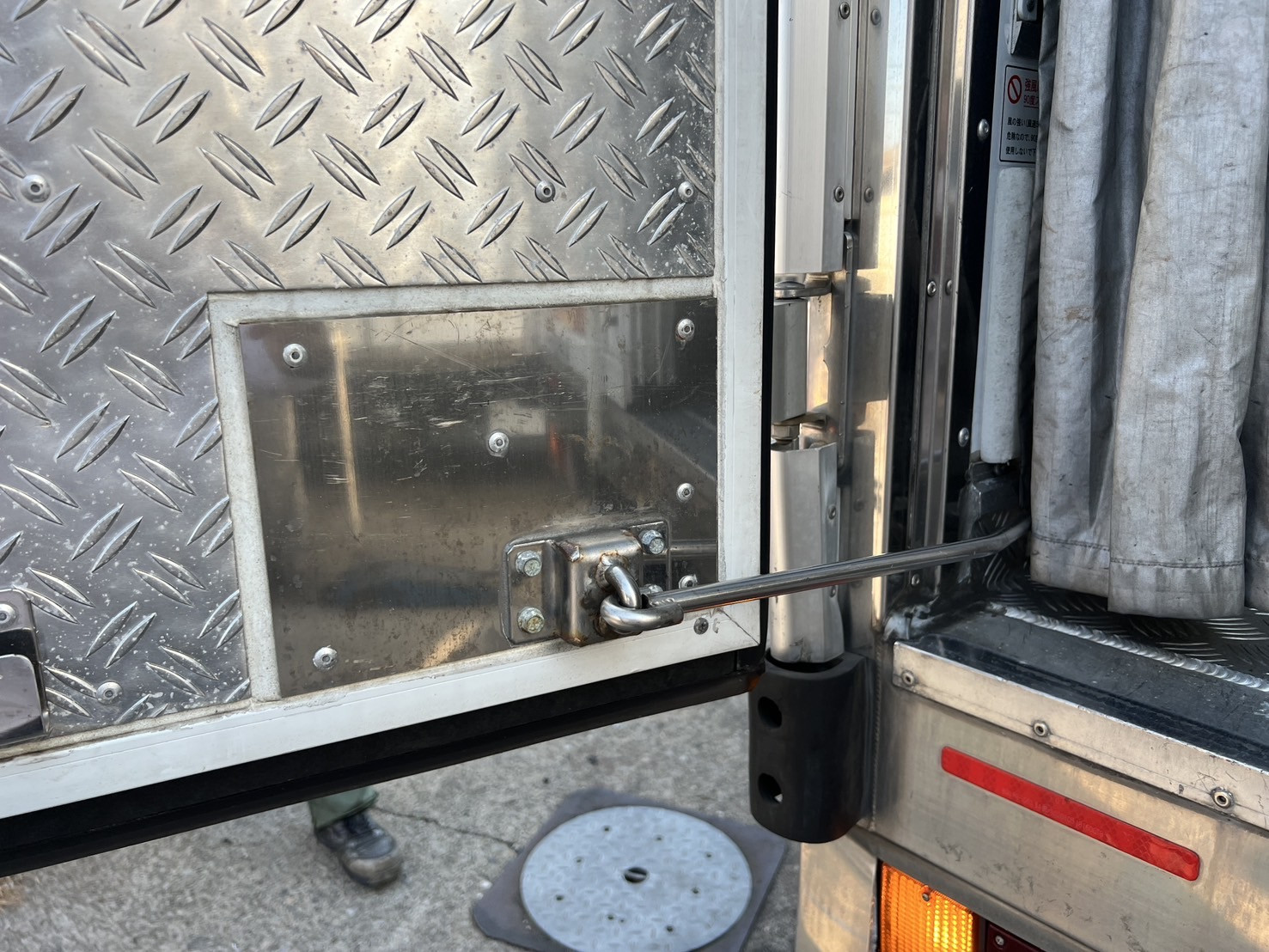 いすゞ エルフ TPG-NPR85ANの写真13