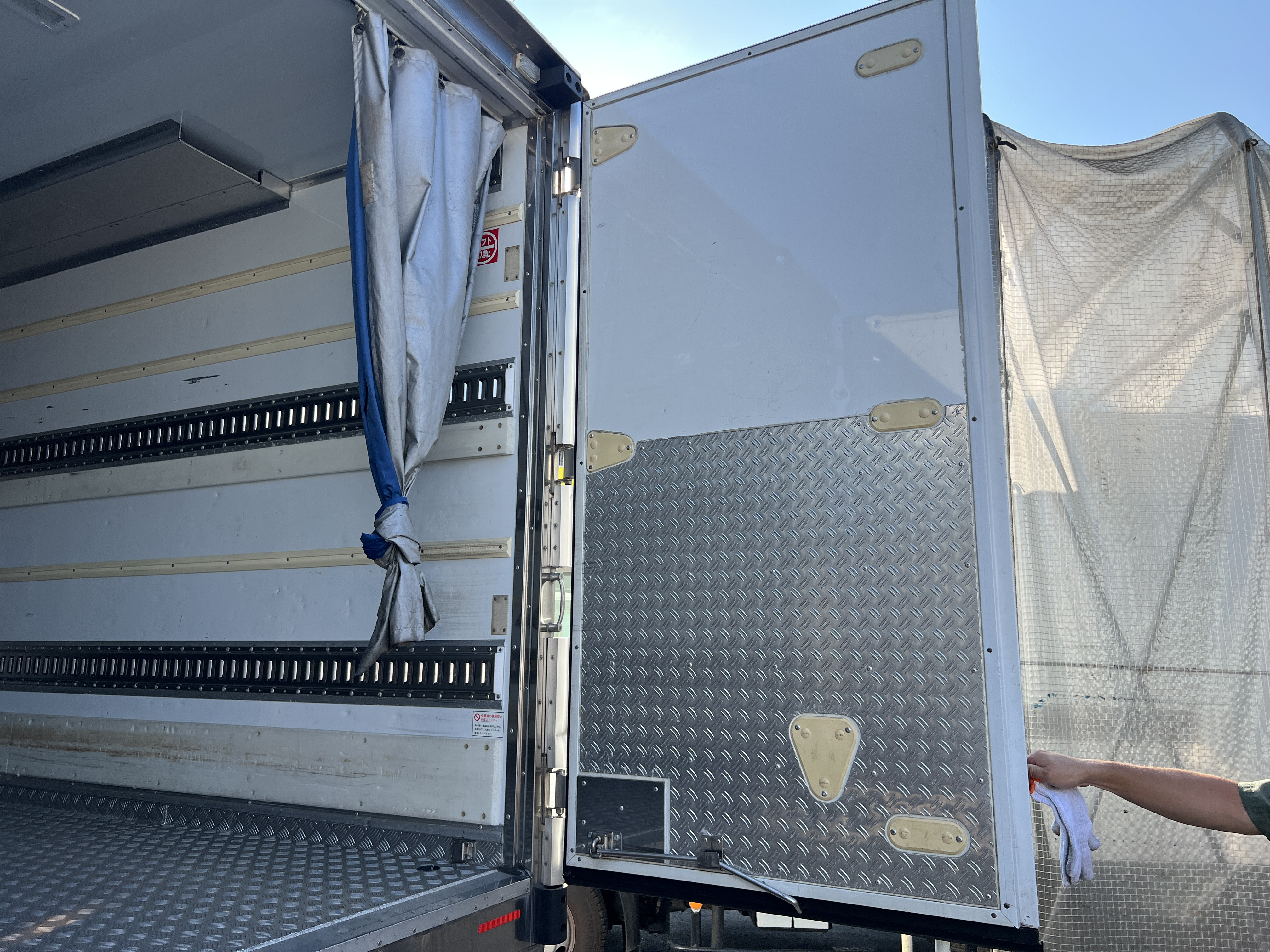 いすゞ エルフ TPG-NPR85ANの写真15