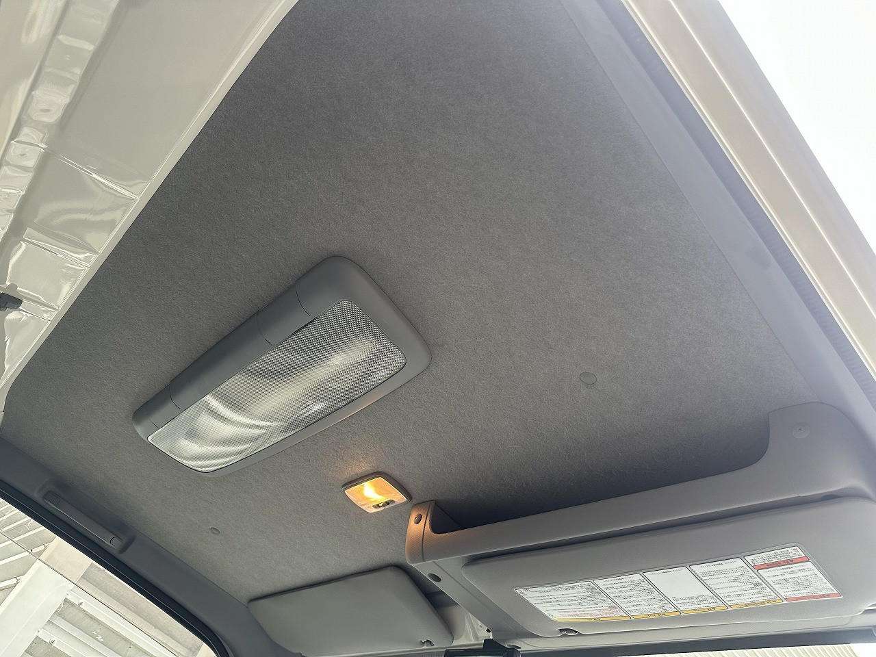 いすゞ エルフ TPG-NMS85AN(4WD)の写真17