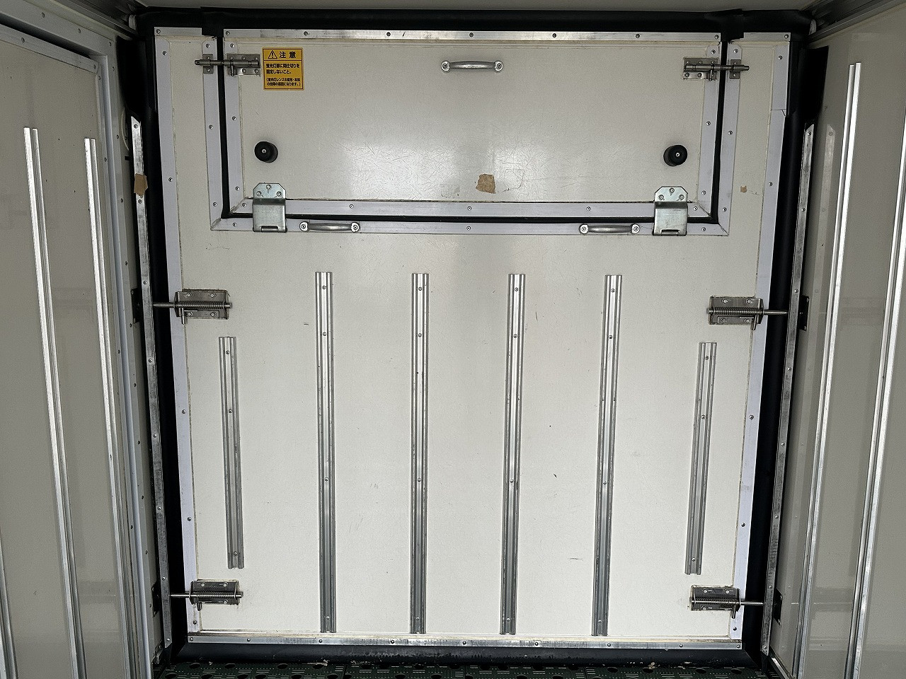 いすゞ エルフ TPG-NMS85AN(4WD)の写真24