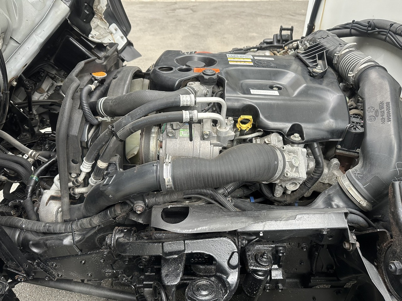 いすゞ エルフ TPG-NMS85AN(4WD)の写真25