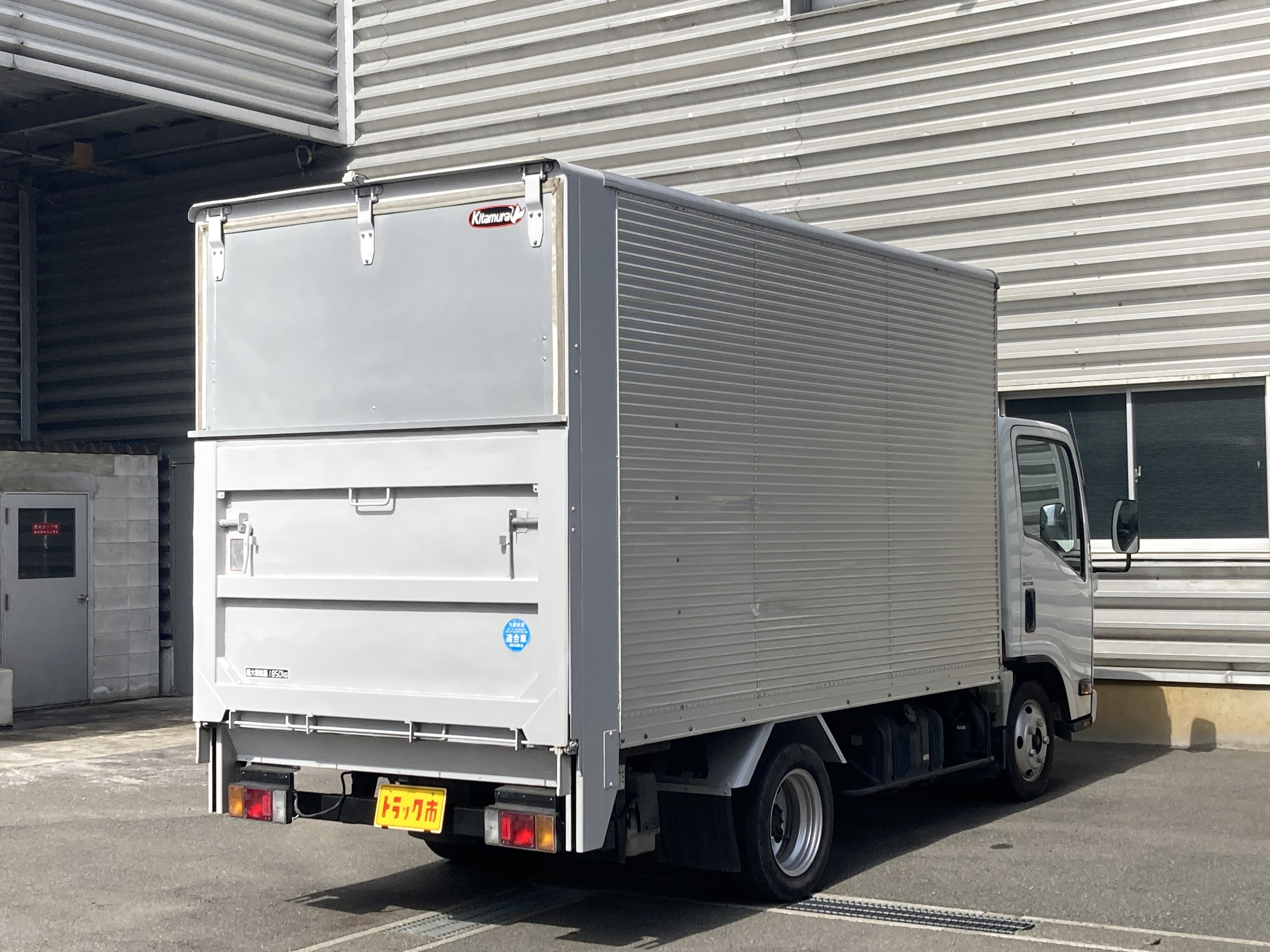 マツダ タイタン TKG-LLR85N(2WD)の写真2