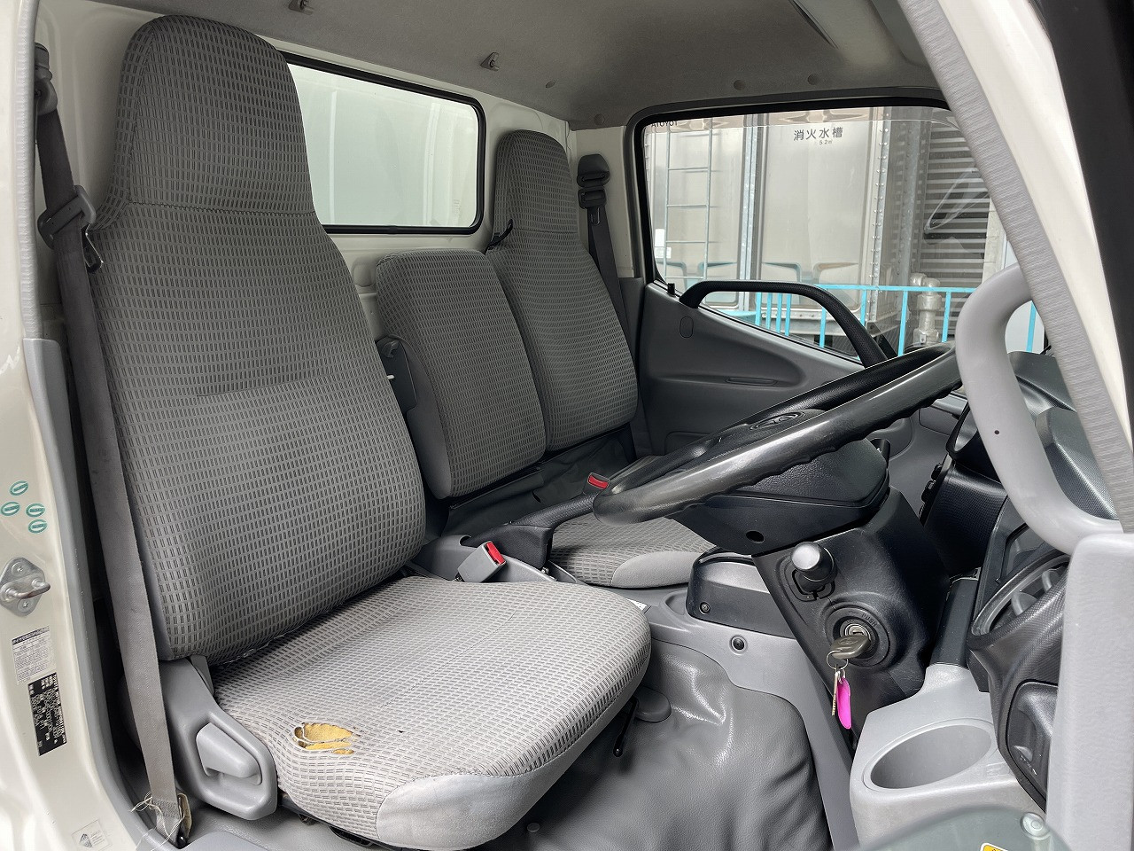 トヨタ ダイナ SKG-XZC645(2WD)の写真14