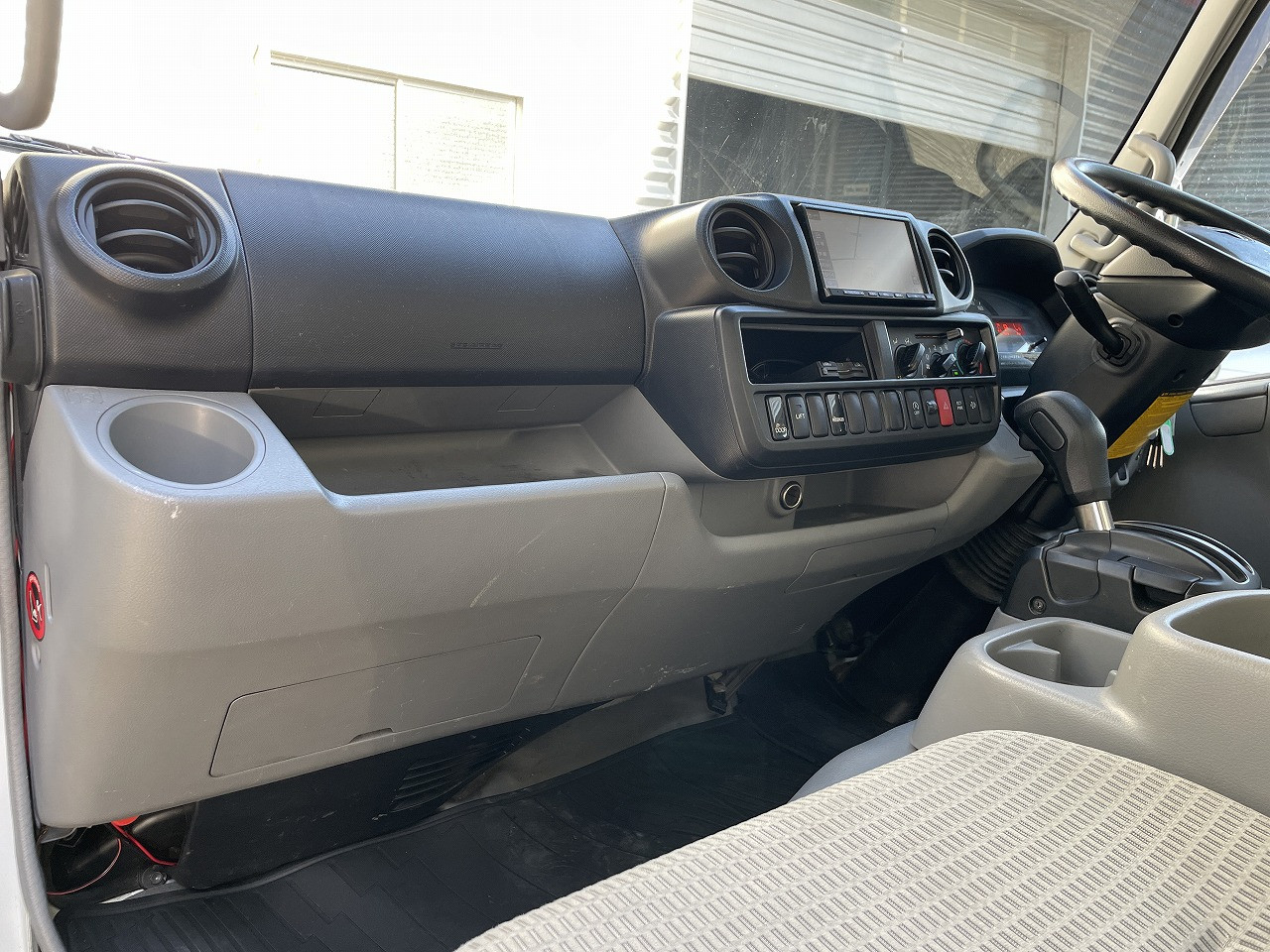 トヨタ トヨエース TKG-XZU605(2WD)の写真19