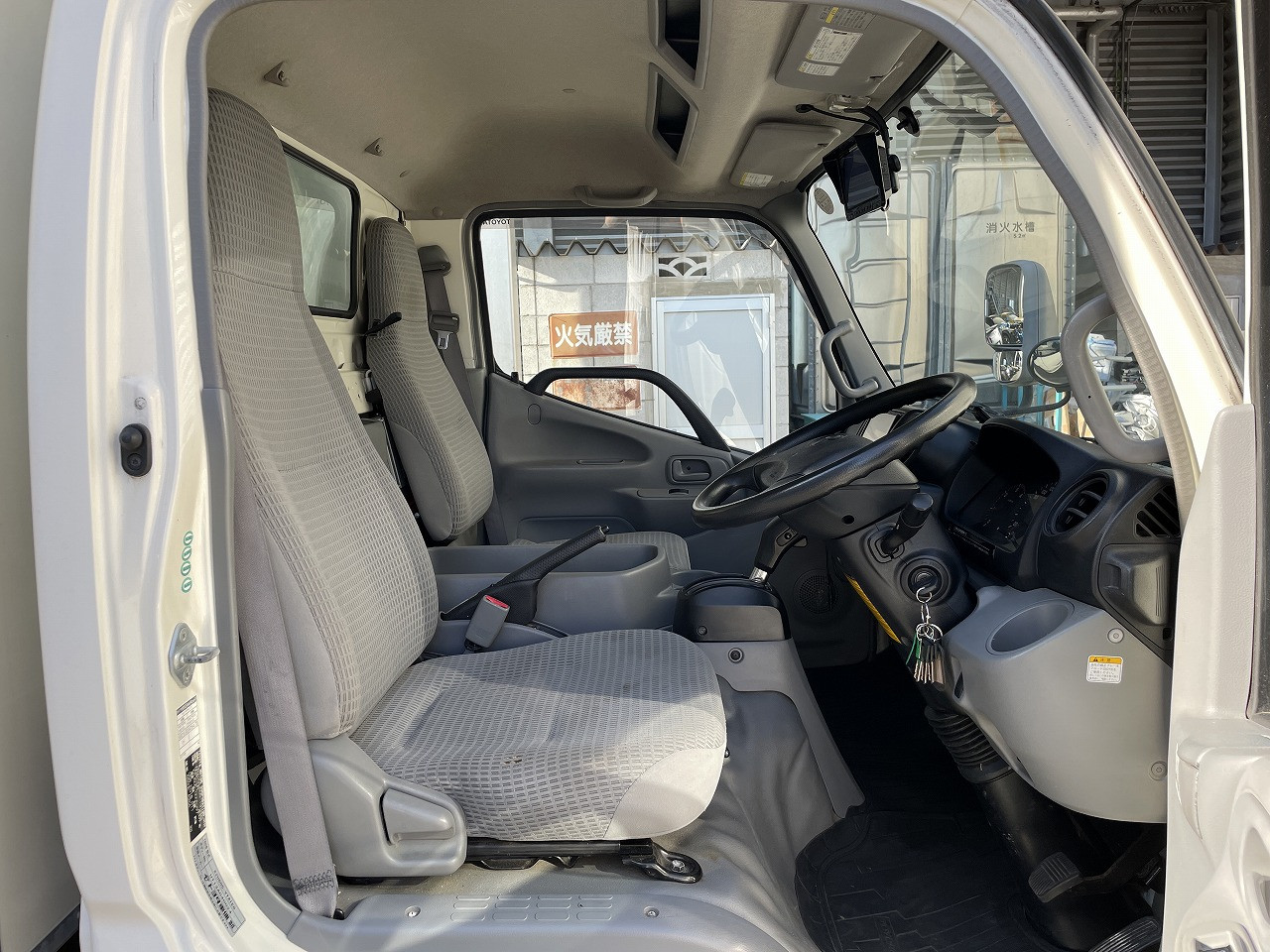 トヨタ トヨエース TKG-XZU605(2WD)の写真36