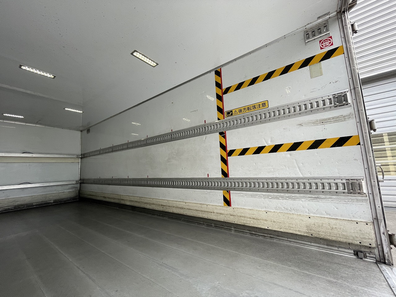 日野 レンジャー TKG-FC9JKAG(2WD)の写真23