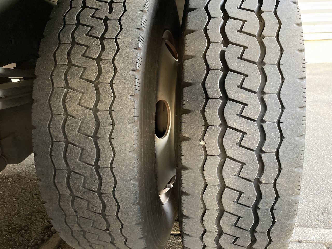 日野 デュトロ 2RG-XZU655(2WD)の写真14