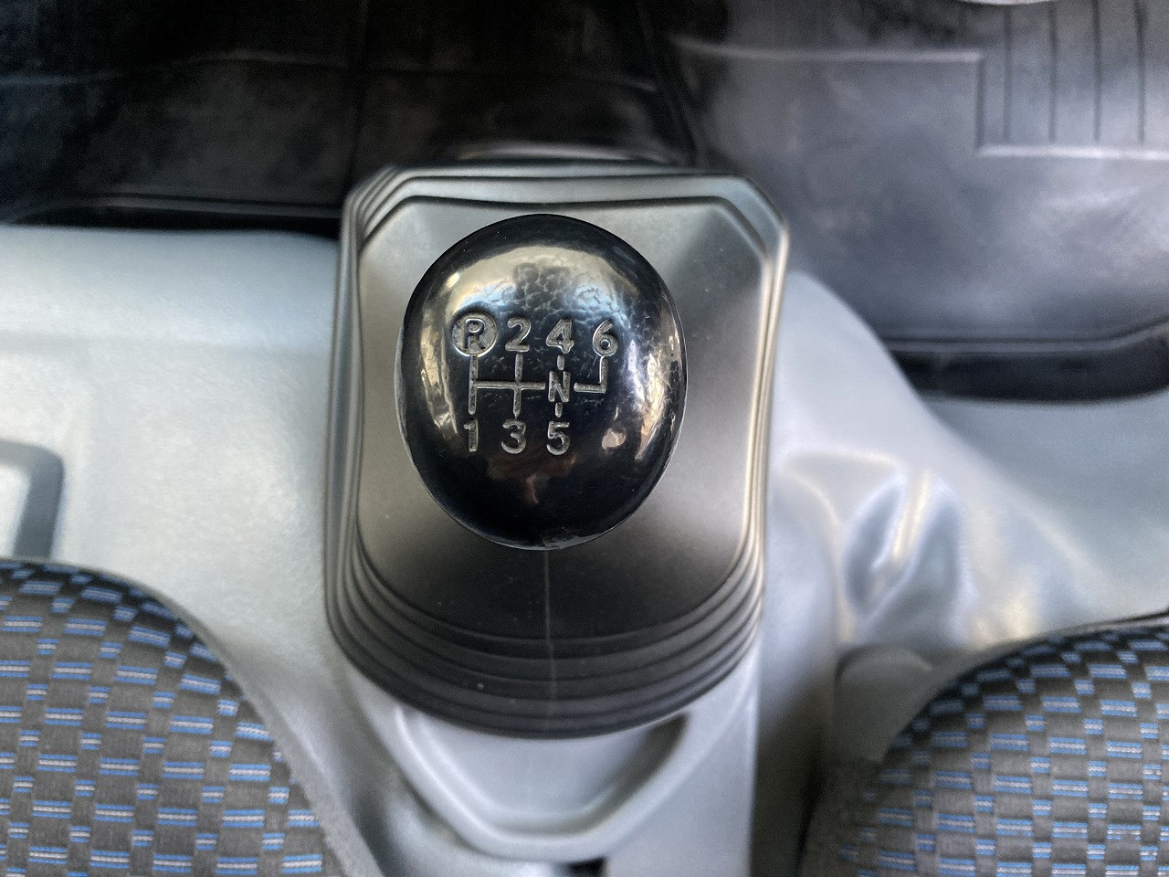 日野 デュトロ 2RG-XZU655(2WD)の写真18