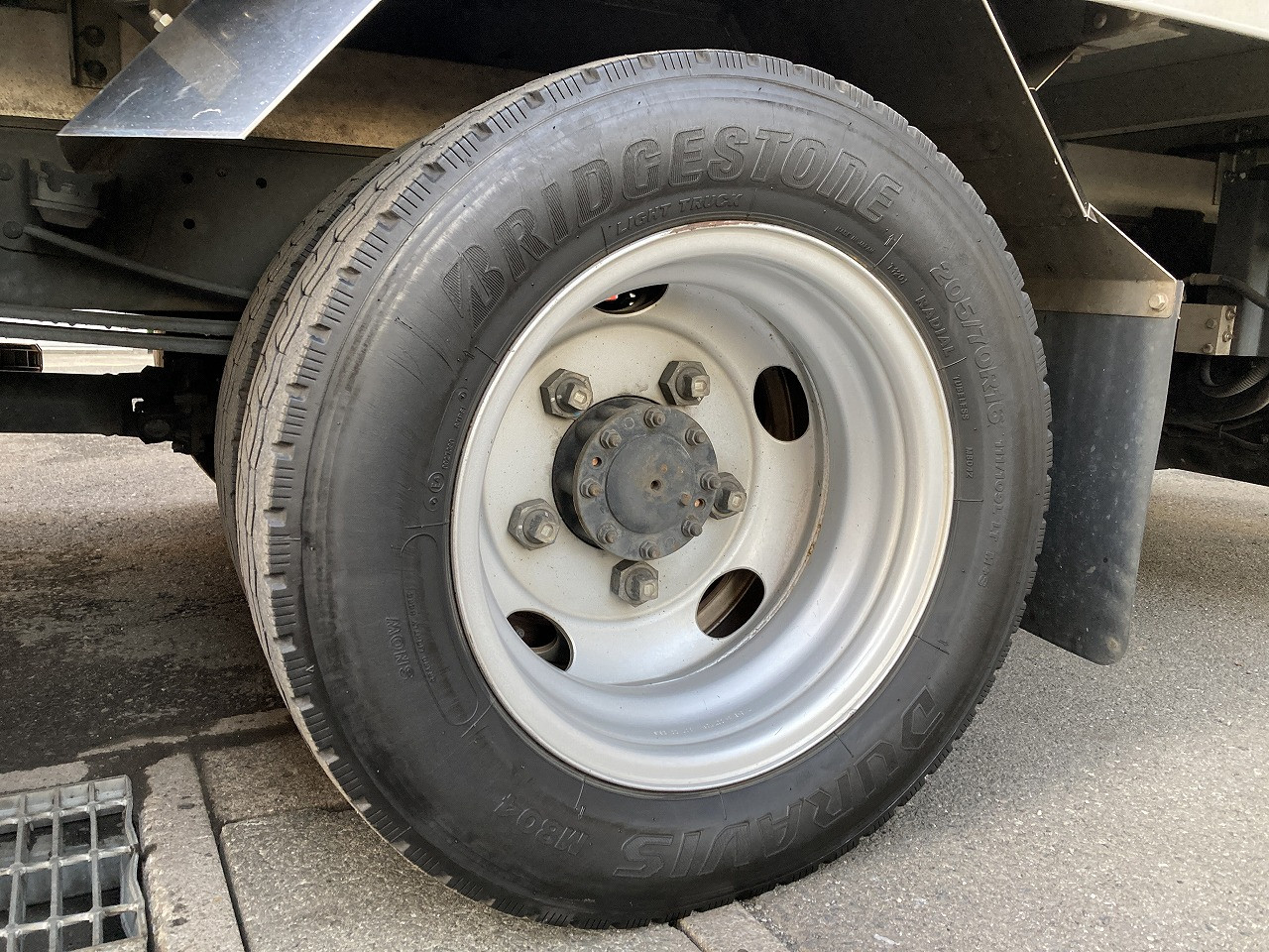 日野 デュトロ 2RG-XZU655(2WD)の写真36