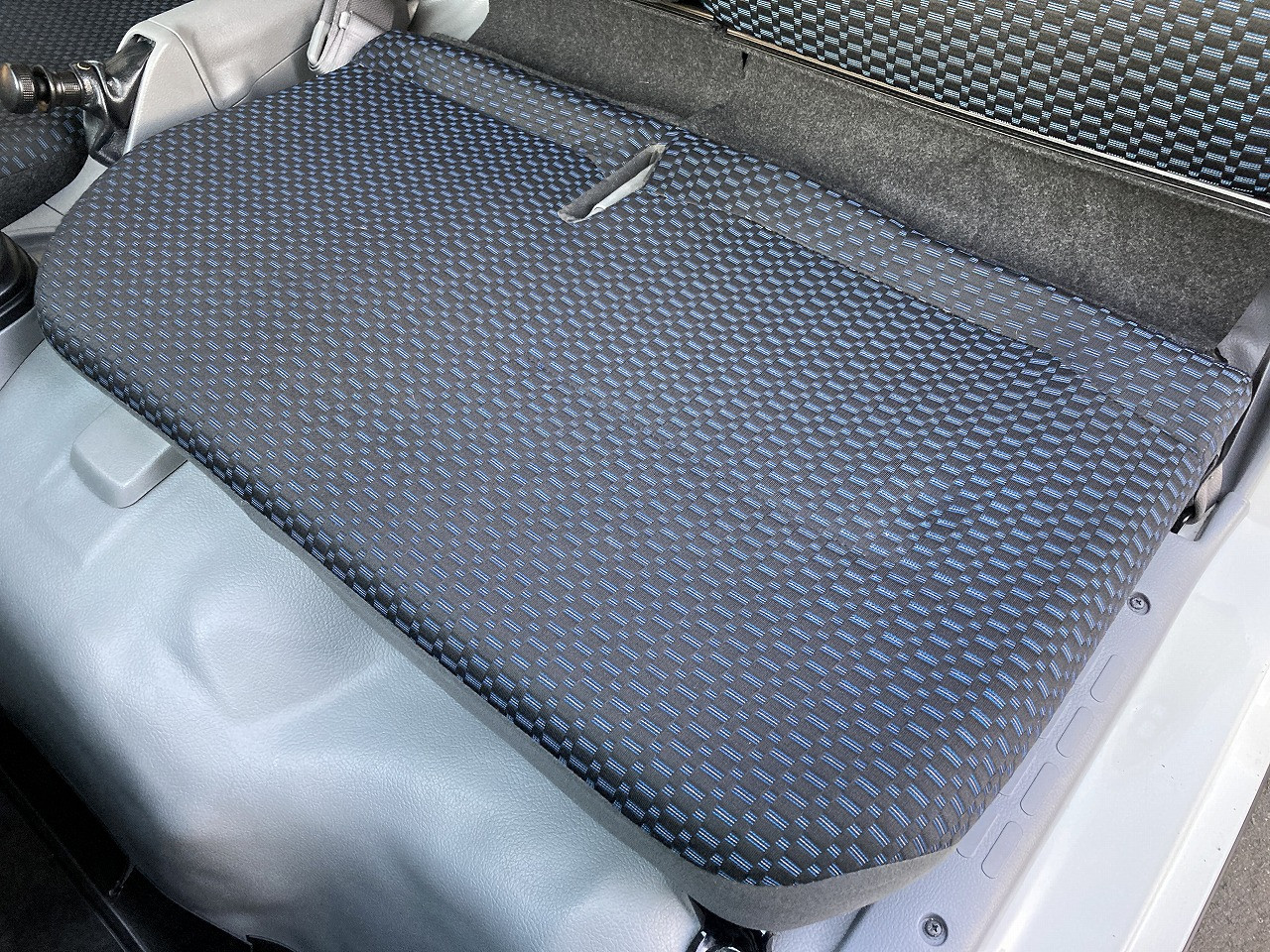 日野 デュトロ 2RG-XZU655(2WD)の写真44