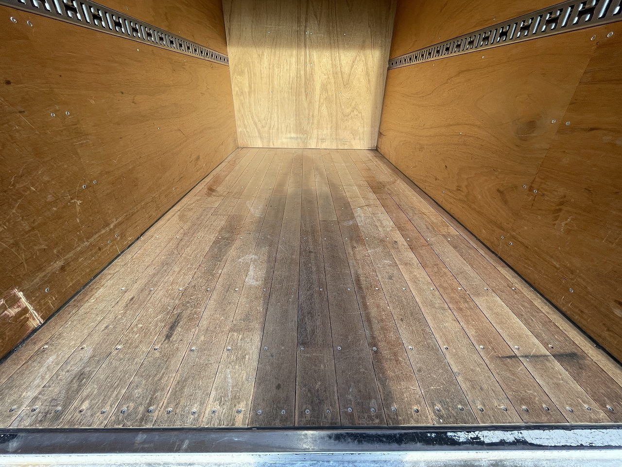 三菱 キャンター TPG-FDA00(4WD)の写真25