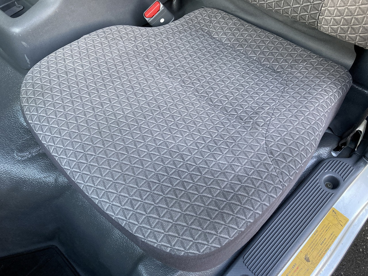 いすゞ エルフ TRG-NMR85N(2WD)の写真43