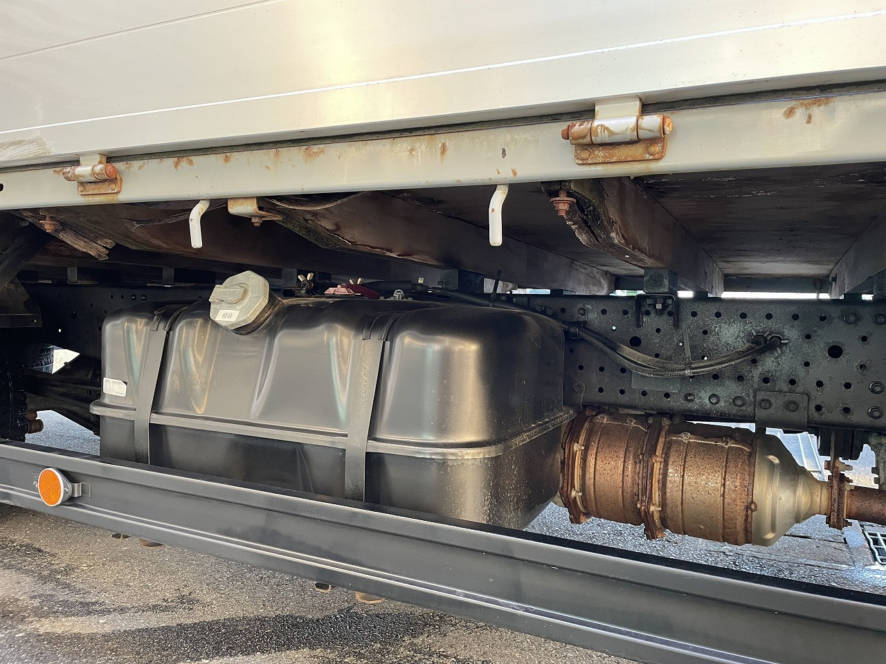 いすゞ エルフ TRG-NNR85AR(2WD)の写真10