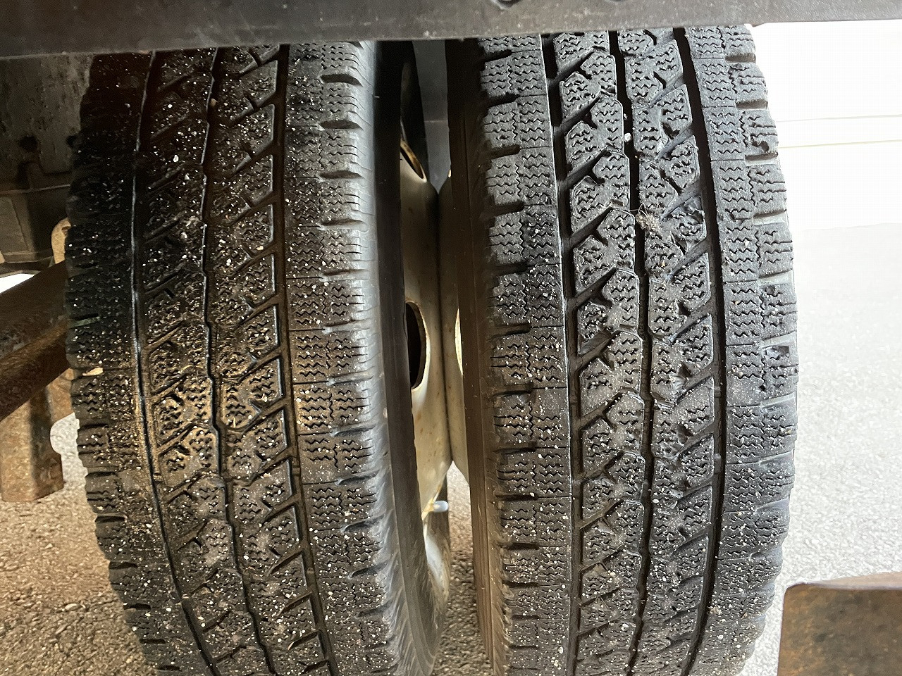 いすゞ エルフ TRG-NNR85AR(2WD)の写真13