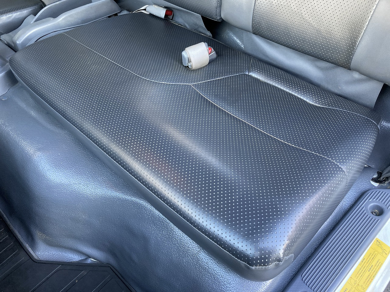 いすゞ エルフ TRG-NNR85AR(2WD)の写真38