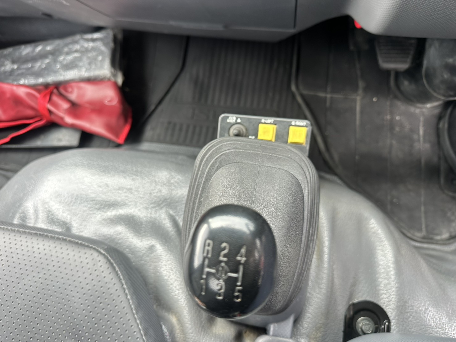 いすゞ エルフ TPG-NJR85AN(未入力/関係無)の写真11