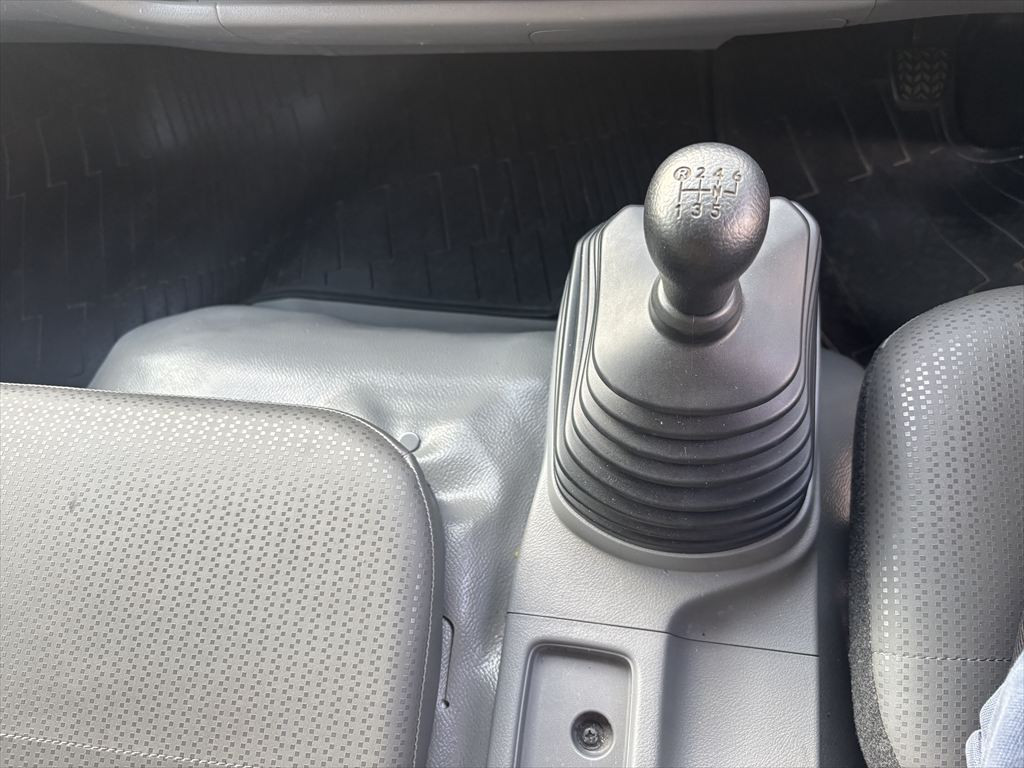 日野 デュトロ 2RG-XZU710Mの写真20