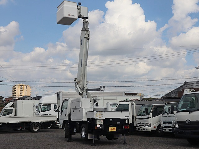 いすゞ エルフ TPG-NKR85AN(2WD)の写真17