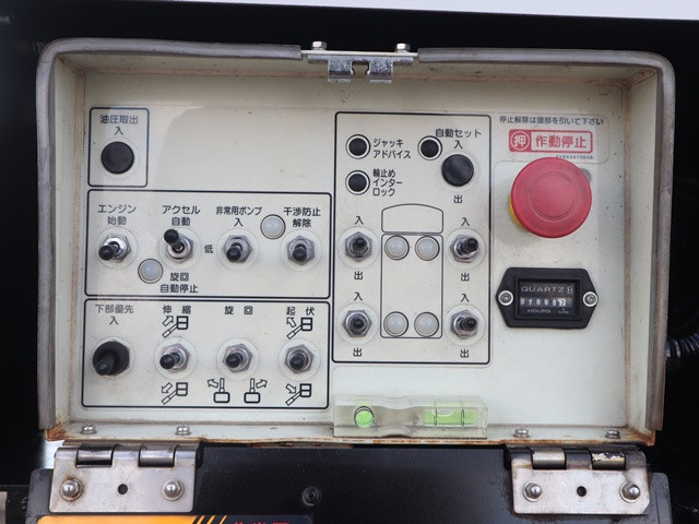 いすゞ エルフ TPG-NKR85AN(2WD)の写真20