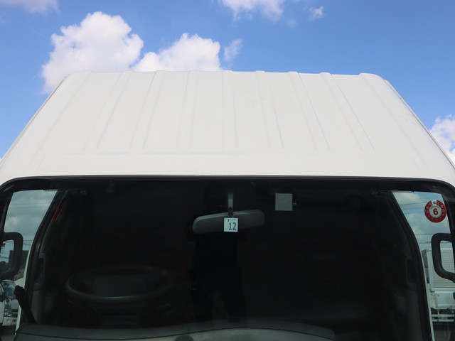 いすゞ エルフ TPG-NKR85AN(2WD)の写真23