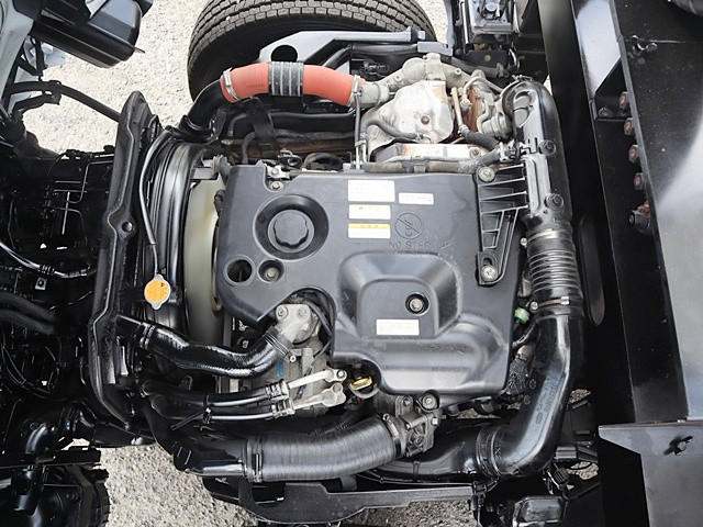 いすゞ エルフ TPG-NKR85AN(2WD)の写真26