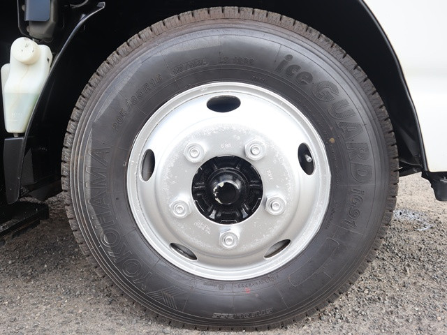 いすゞ エルフ TPG-NKR85AN(2WD)の写真30