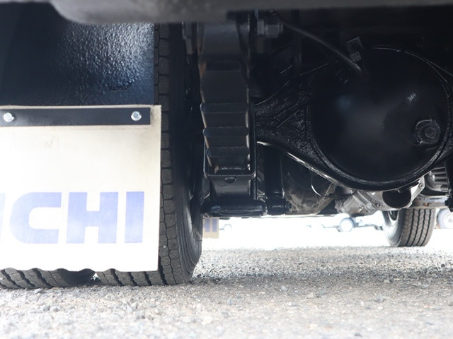 いすゞ エルフ TPG-NKR85AN(2WD)の写真35