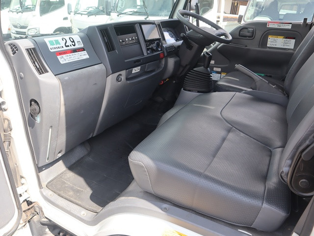 いすゞ エルフ TPG-NKR85AN(2WD)の写真40