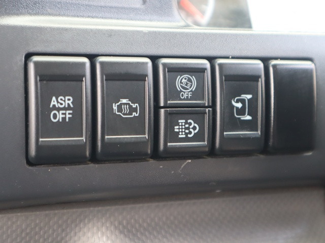 いすゞ エルフ TPG-NKR85AN(2WD)の写真46