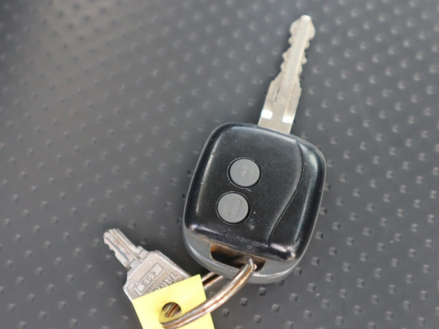 いすゞ エルフ TPG-NKR85AN(2WD)の写真49