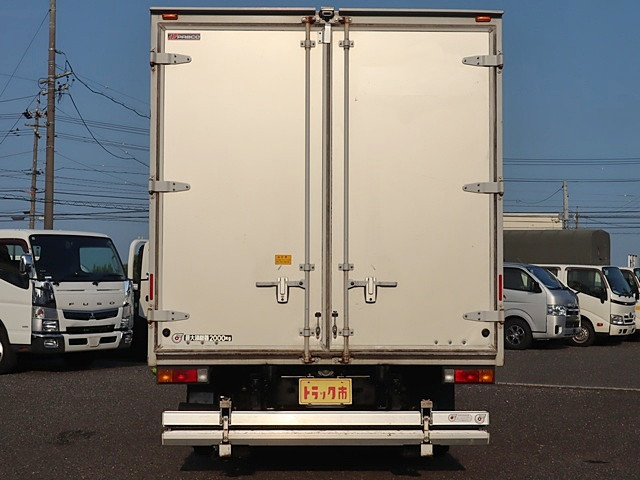 三菱 キャンター 2PG-FEB50(2WD)の写真6