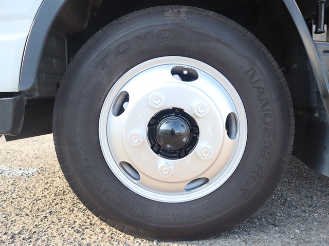 三菱 キャンター 2PG-FEB50(2WD)の写真31