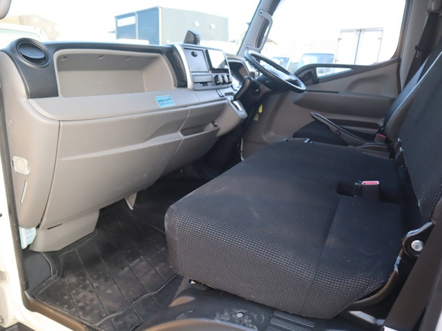 三菱 キャンター 2PG-FEB50(2WD)の写真38