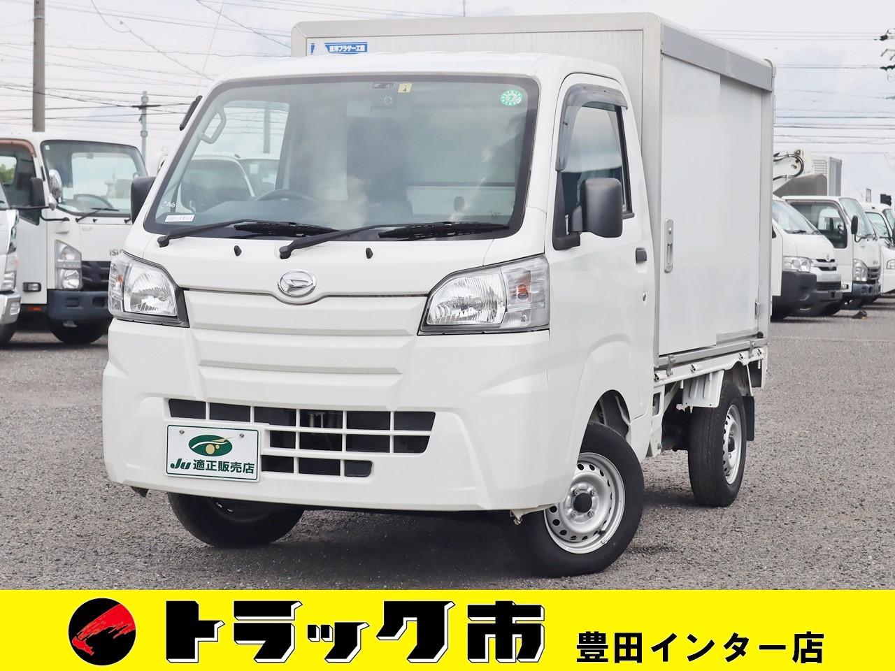 ダイハツ ハイゼットトラック EBD-S500P(2WD)の写真1