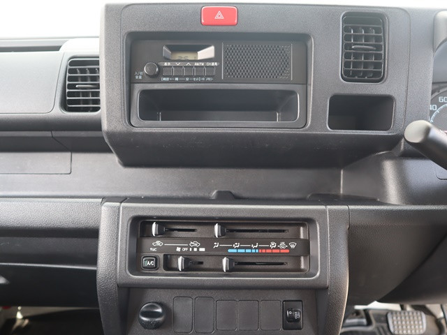 ダイハツ ハイゼットトラック EBD-S500P(2WD)の写真37