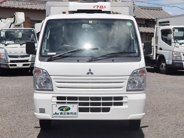 三菱 ミニキャブトラック EBD-DS16T(2WD)の写真3