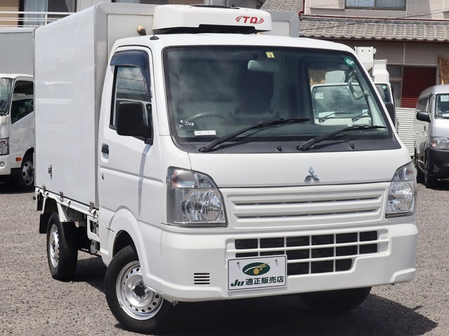 三菱 ミニキャブトラック EBD-DS16T(2WD)の写真4