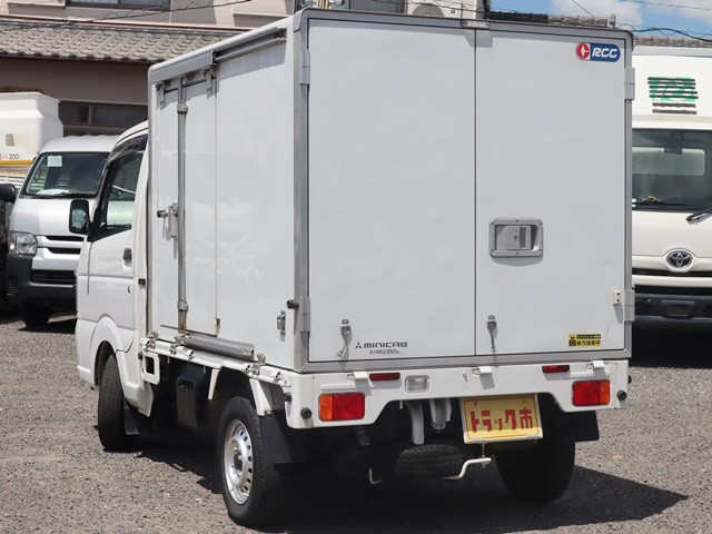三菱 ミニキャブトラック EBD-DS16T(2WD)の写真7