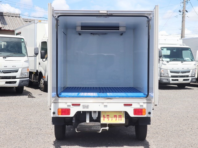 三菱 ミニキャブトラック EBD-DS16T(2WD)の写真11