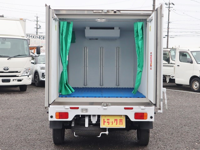 日産 クリッパートラック EBD-DR16T(2WD)の写真11