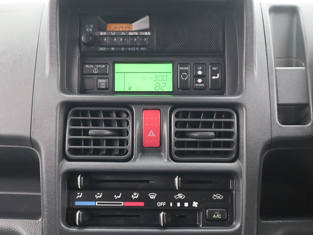 日産 クリッパートラック EBD-DR16T(2WD)の写真39