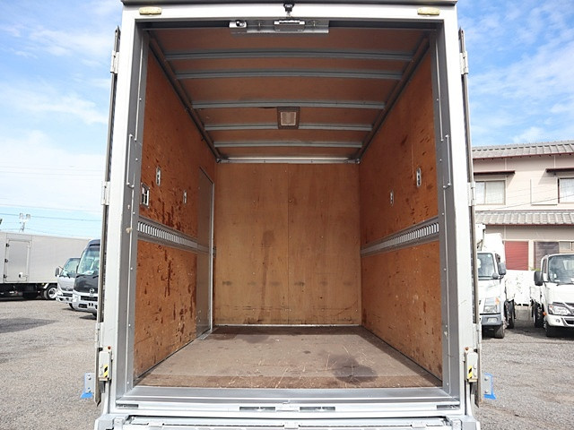 トヨタ ダイナ TPG-XZU605(2WD)の写真12