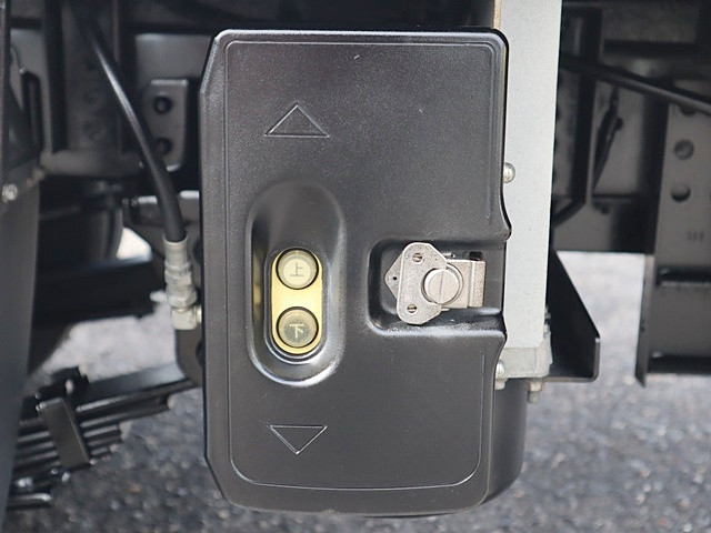 トヨタ ダイナ TPG-XZU605(2WD)の写真16