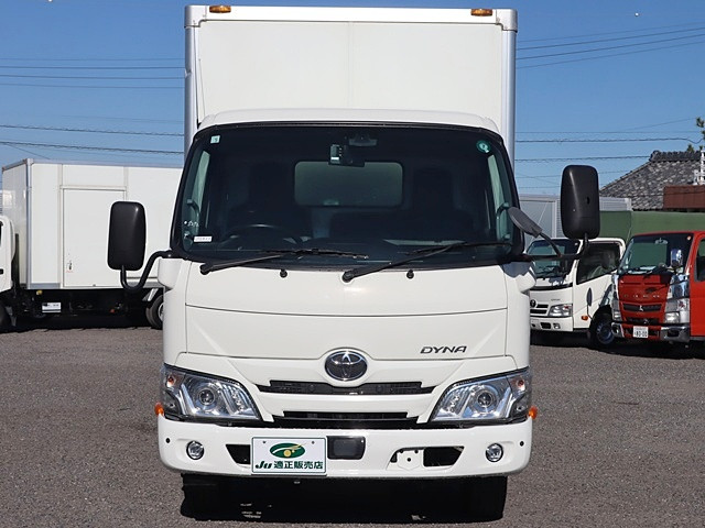 トヨタ ダイナ 2RG-XZU605(2WD)の写真3