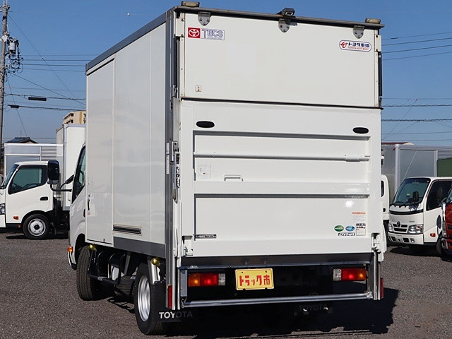 トヨタ ダイナ 2RG-XZU605(2WD)の写真7