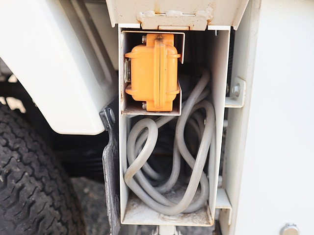 スズキ キャリイ EBD-DA16T(2WD)の写真15