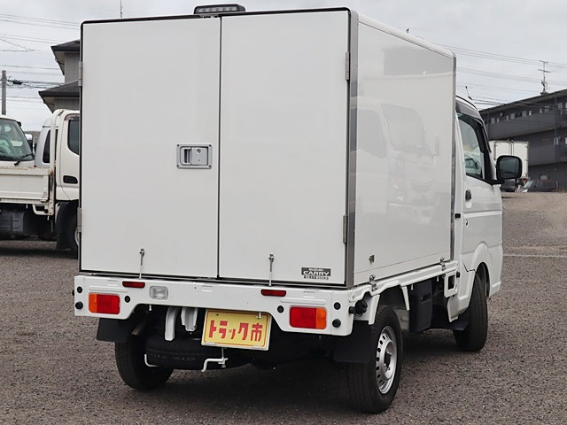 スズキ キャリイ 3BD-DA16T(2WD)の写真5